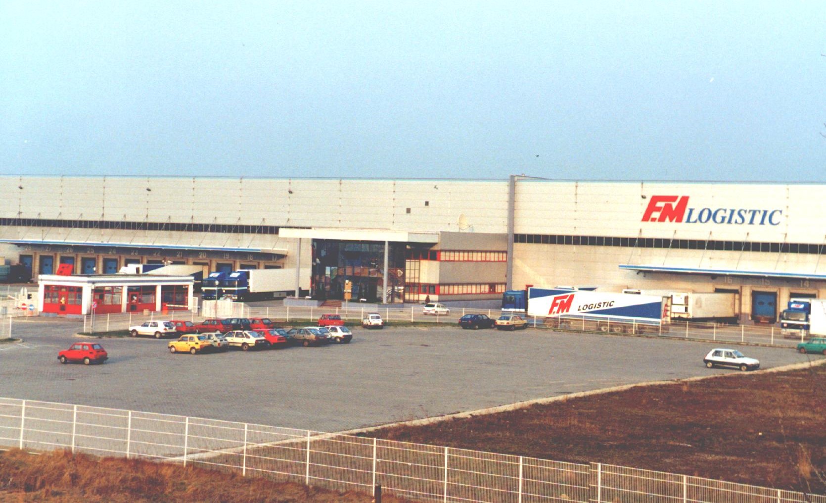 1995 początek działalności FM Logistic