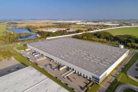 SEGRO Logistic Park Poznań Gądki wita H&M