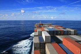 Nowa jakość w morskich przewozach kontenerowych