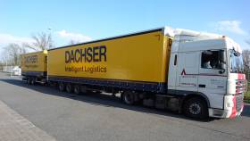 Megaciężarówki Dachser przemierzają czeskie drogi