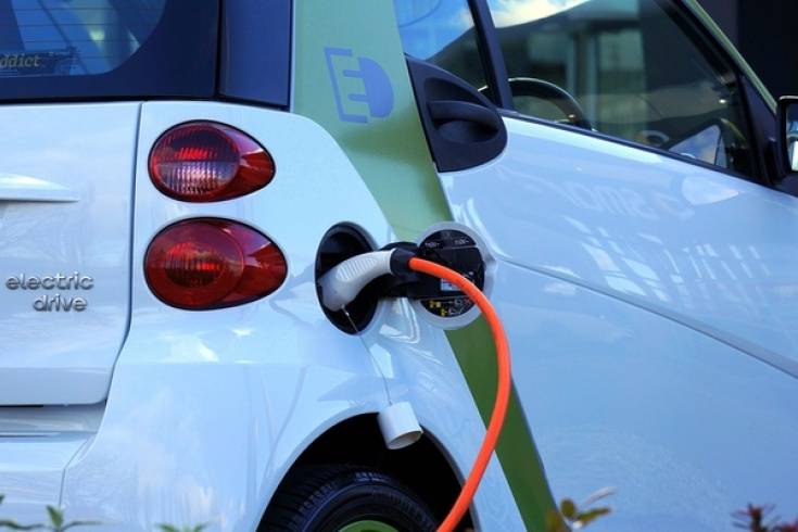 Europa stawia na elektromobilność i inwestuje w samochody elektryczne