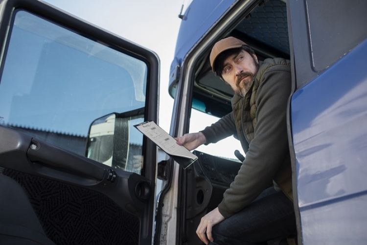Firmy widmo  i fikcyjne zlecenia w branży transportowej