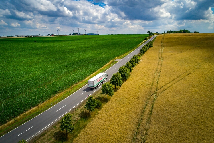 Czym się kierować przy wyborze dostawcy usług logistycznych?