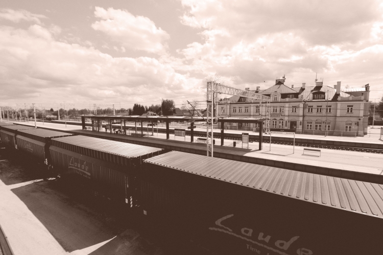 61 mln butelek Cisowianki przetransportowanych koleją