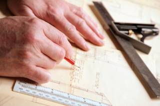 Ocena zr&oacute;wnania koszt&oacute;w z przychodami oraz podejmowania decyzji make-or-buy przy produkcji wybranych wyrob&oacute;w dla przemysłu motoryzacyjnego