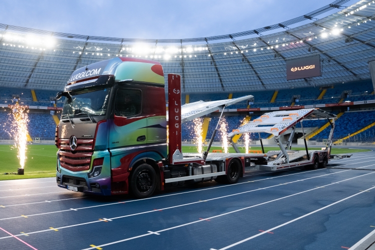 Premiere of the New Generation Luggi Car Transporter
