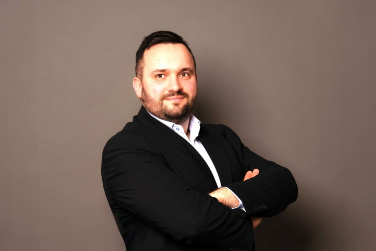 Mateusz Sobczak dołącza do zespołu Scallier