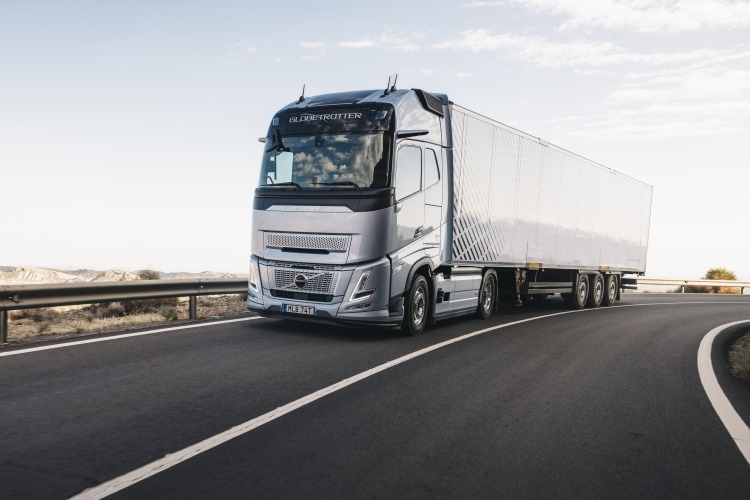 Volvo z zamówieniem na 1500 samochodów ciężarowych