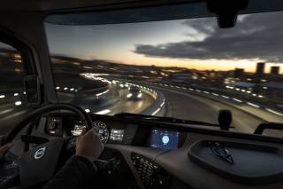 Volvo Trucks wprowadza na rynek zintegrowany system informacji i rozrywki