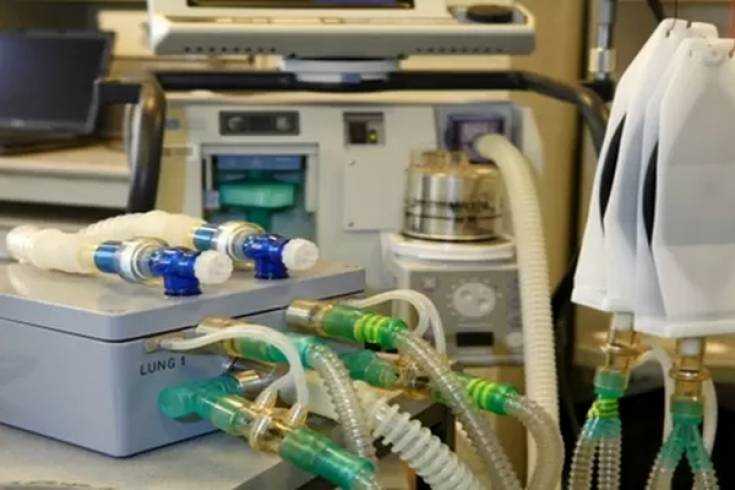 ŁUKASIEWICZ rusza z produkcją urządzenia optymalizującego pracę respiratorów medycznych