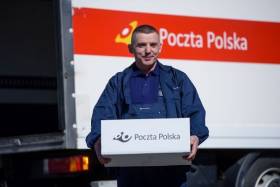 Poczta Polska w sezonie przedświątecznym wyśle rekordową liczbę paczek