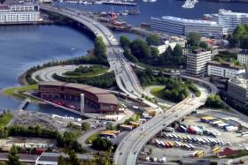 Wpływ zarządzania przepływami w gospodarce miejskiej na realizację usług transportowych