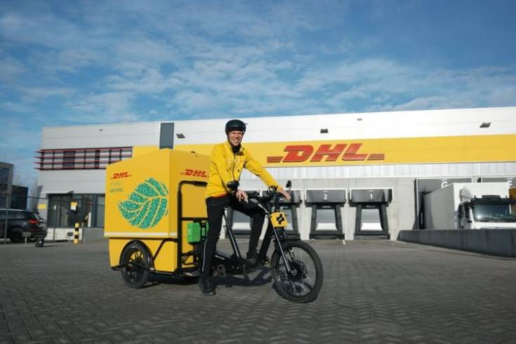 DHL Express wprowadza pierwszy w Polsce elektryczny rower kurierski