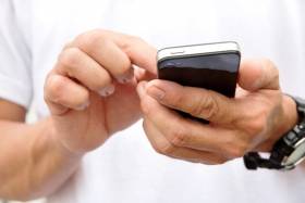 Rośnie udział aplikacji mobilnych w branży e-commerce 