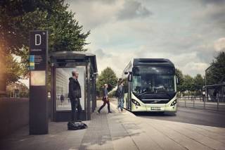 Volvo wprowadza na rynek nową hybrydę elektryczną