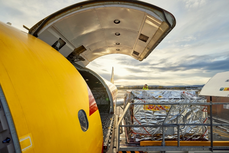 DHL