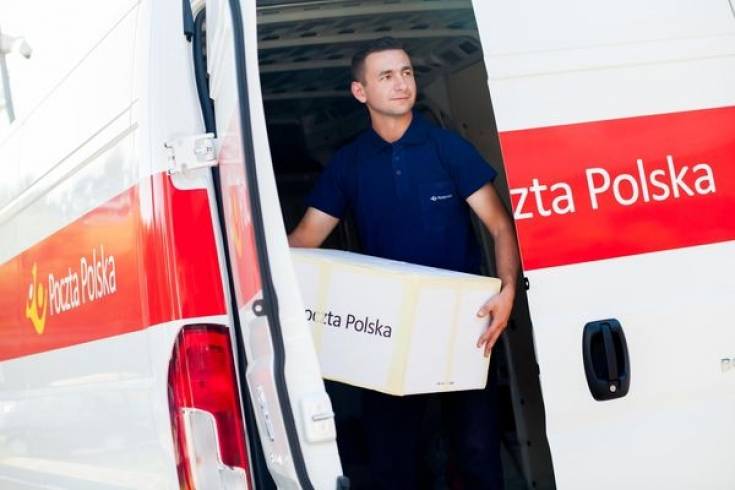 Klienci Poczty Polskiej odbiorą paczki w kioskach i salonikach RUCH