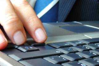 Weryfikacja i walidacja dynamicznych modeli symulacyjnych proces&oacute;w logistycznych