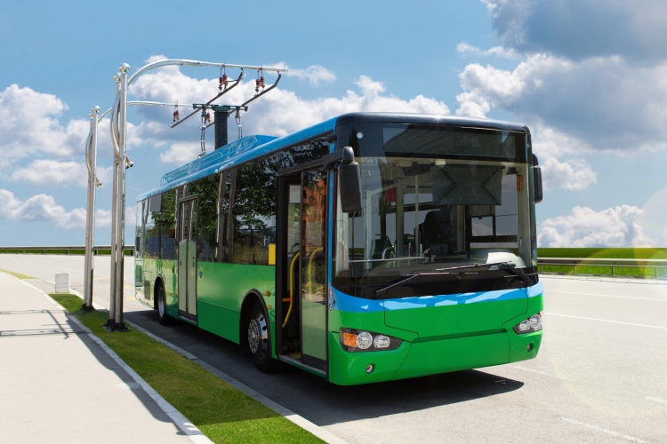 Przybywa prądu w transporcie miejskim