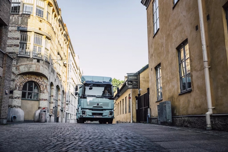 Volvo Trucks wprowadza model z myślą o transporcie miejskim