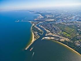 Port Gdańsk wśród 100 najlepszych portów kontenerowych świata