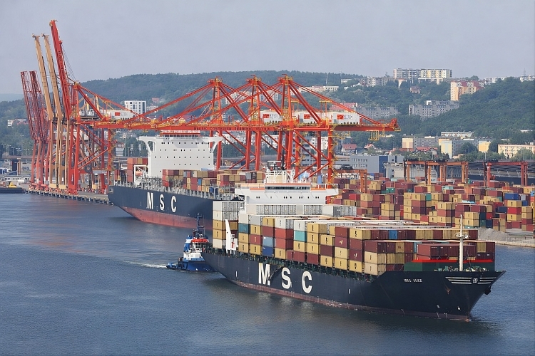 1 mln TEU w przeładunkach po raz pierwszy w historii Portu Gdynia&nbsp;